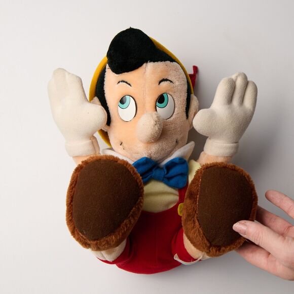 Vintage 1980s Walt Disney World Disneyland Pinocchio Plush Doll 10" Sitting Pose - Picture 10 of 10